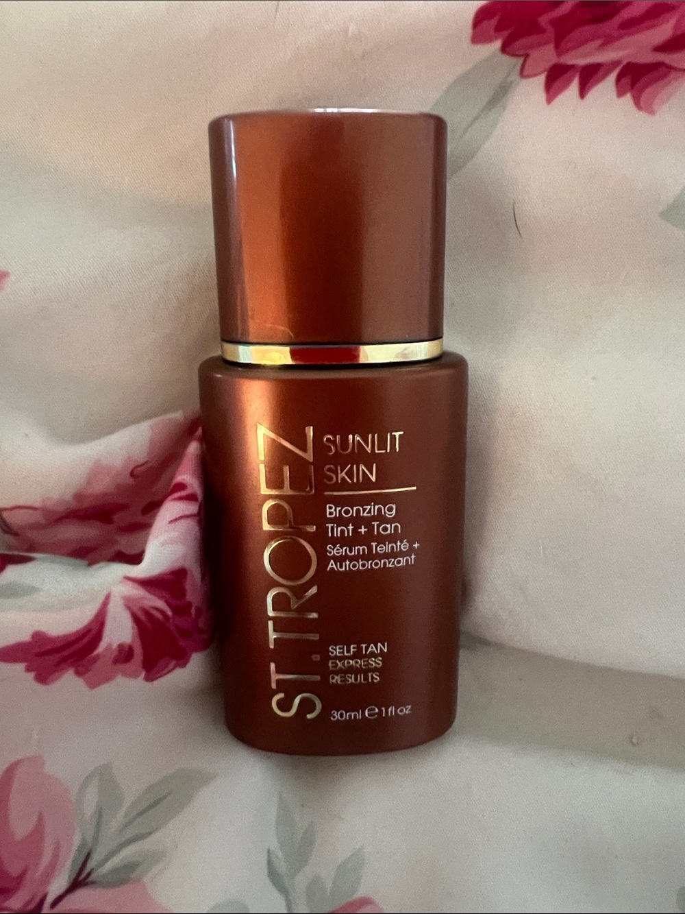 St. Tropez Sunlit Skin Bronzing Tint + Tan 30ml // NEW !!!!